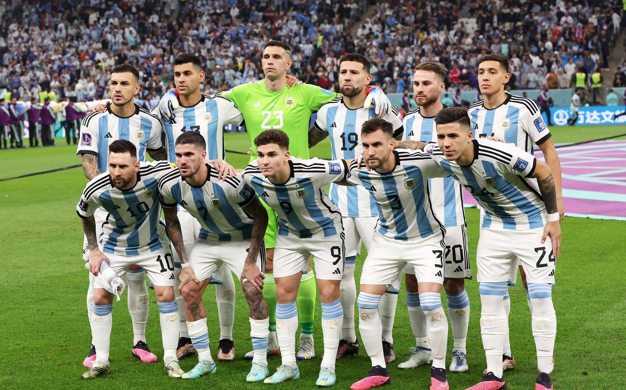 必须在球队 必须在球队